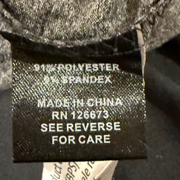 Dallas Cowboy’s NWT T-shirt retail $40 - Picture 3 of 5